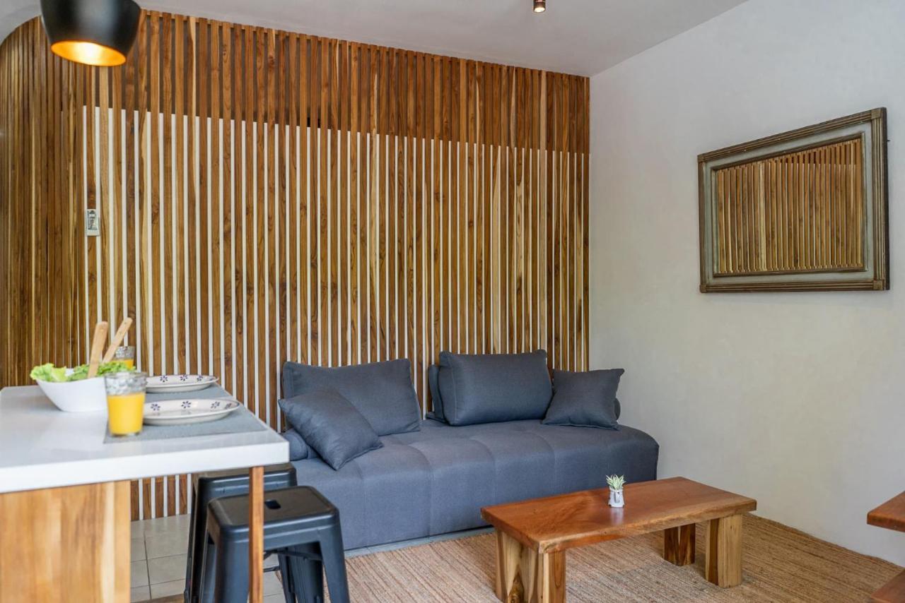 Plaza Royal Apartments Playa Santa Teresa  Exterior photo